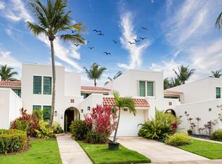 1 Dorado Bch E, Dorado, PR 00646