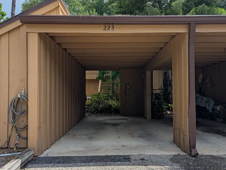 222 Crown Oaks Way — Photo 34