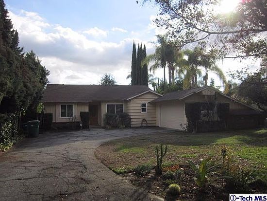 1st image of 428 Robbins Dr #0