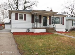 17938 Lorenz Ave, Lansing, IL 60438