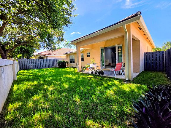 5th image of 14013 N Cypress Cove Circle