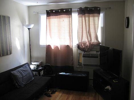 2nd image of 17 Pine St #01