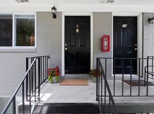 529 Hillsborough St APT I9, Chapel Hill, NC 27514