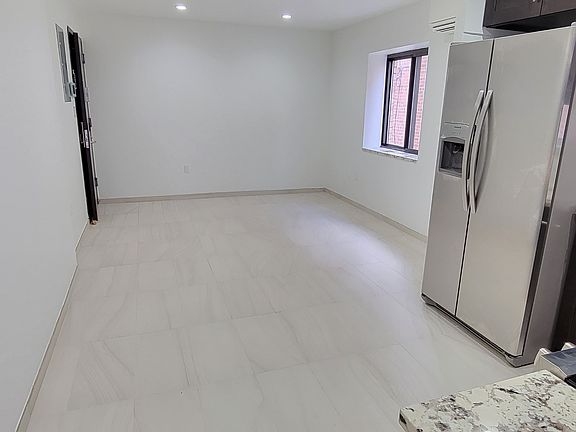 4th image of 25-82 43rd St #2R
