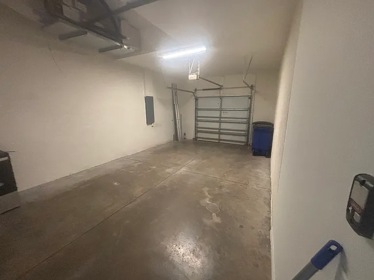 1902 Haviland Ave S #2 — Photo 8