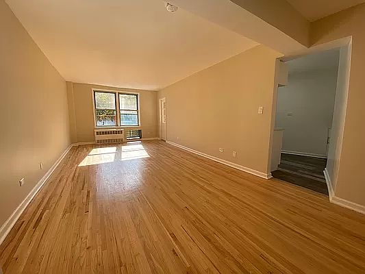 2nd image of 255 Fieldston Ter APT 5H