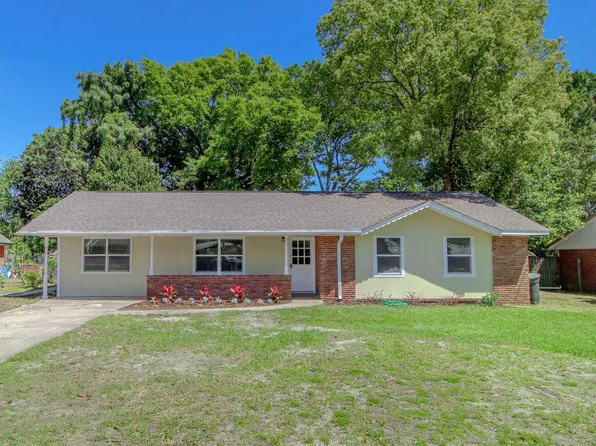 351 Oakland Cir, Fort Walton Beach, FL 32548