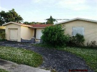 4500 NW 22nd St, Lauderhill, FL 33313