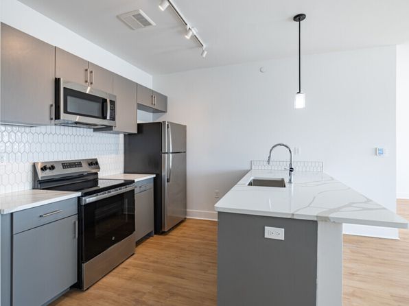 241 E Main St #315