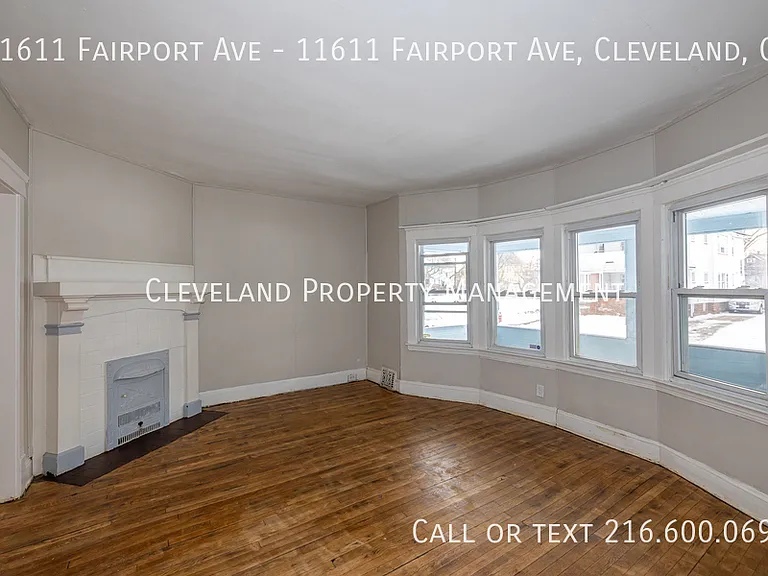 11611 Fairport Ave #11611 FAIRPORT AVE — Photo 2