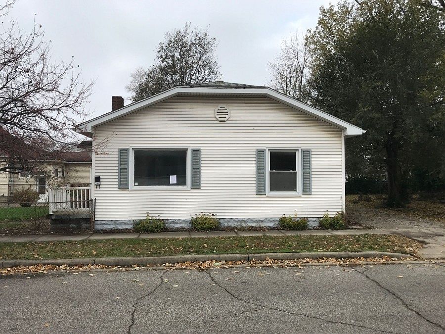 1st image of 2312 N 15th St