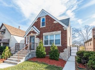 7541 S Calumet Ave, Chicago, IL 60619