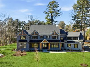 9 Tuttle Ln, Lynnfield, MA 01940