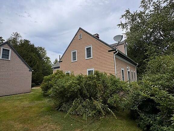 3rd image of 38 Cobb Road