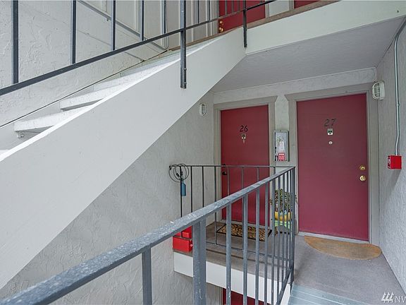4th image of 12742 NE 116th St #J26