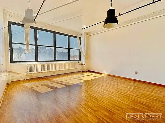 Rented by Real Street Inc | media 1