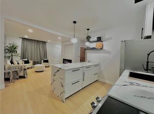 72 Annie St, Pawtucket, RI 02861