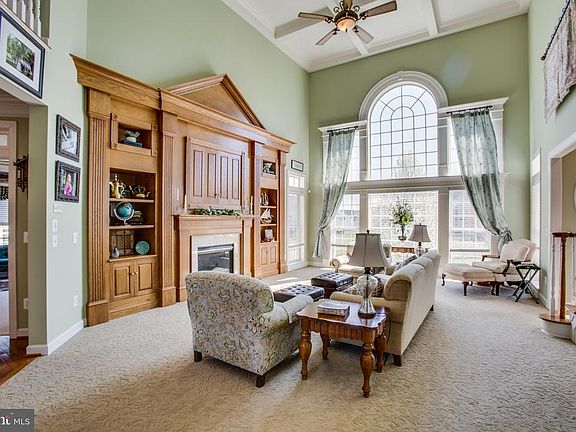 2 story coffered ceiling 
