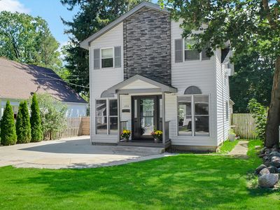 193 Lake Ct, Crystal Lake, IL, 60014