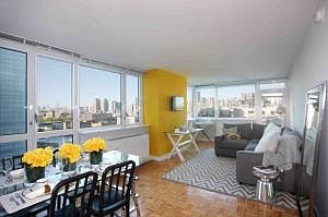 2nd image of 4310 Crescent St APT 3507