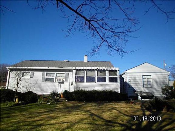 2nd image of 28 Braddock Dr