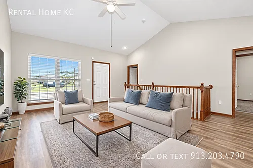 1.5 Story Reverse Ranch style Duplex #23509 — Photo 2