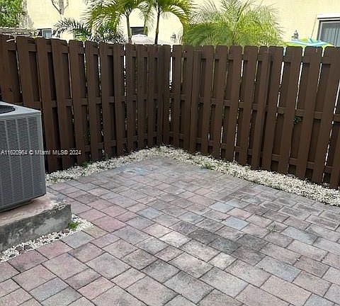 5th image of 8919 NW 98th Ct