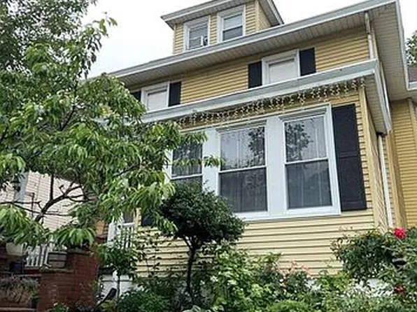 56 James St, Dover, NJ 07801