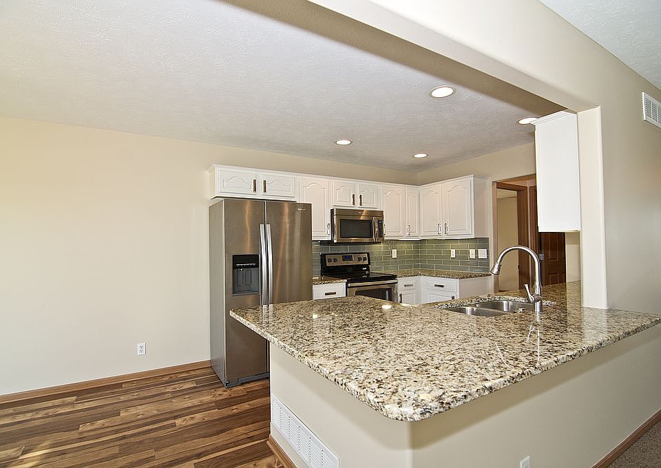 1st image of 2605 Aberdeen Dr