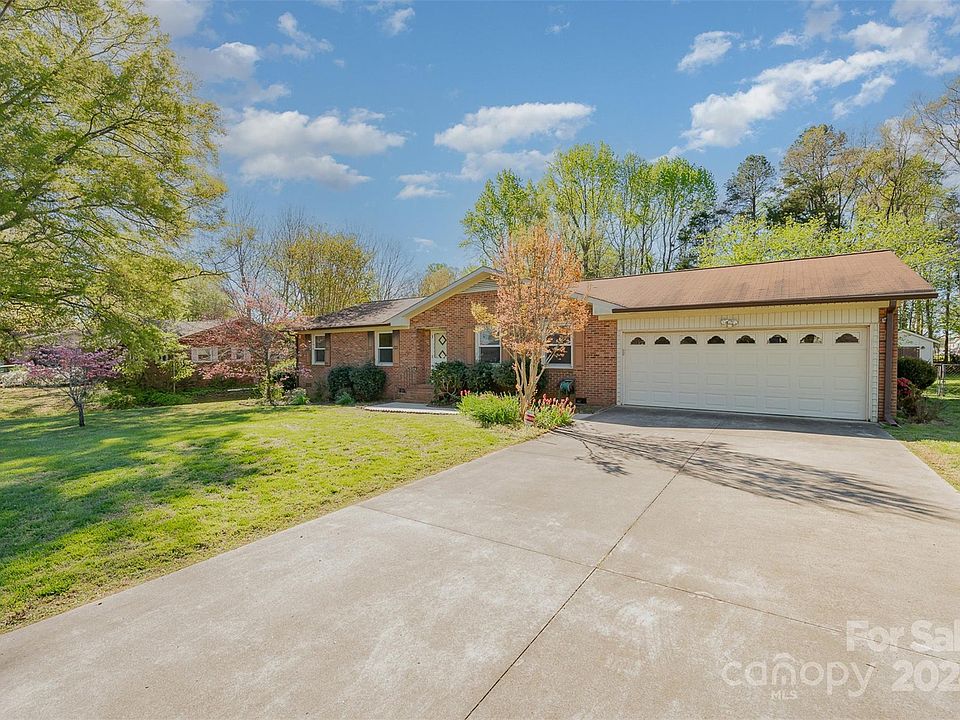 235 Valhalla Dr, Harrisburg, NC 28075 Zillow