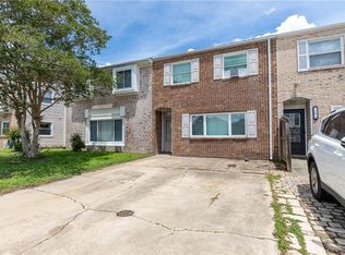 888 Jamestown Landing Rd, Virginia Beach, VA 23464