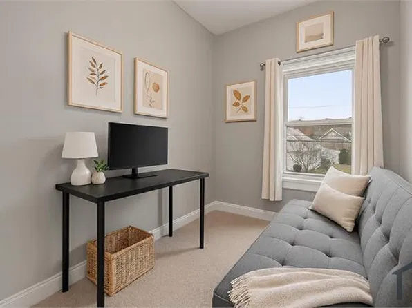 275 Lynnfield St, Lynn, MA 01904