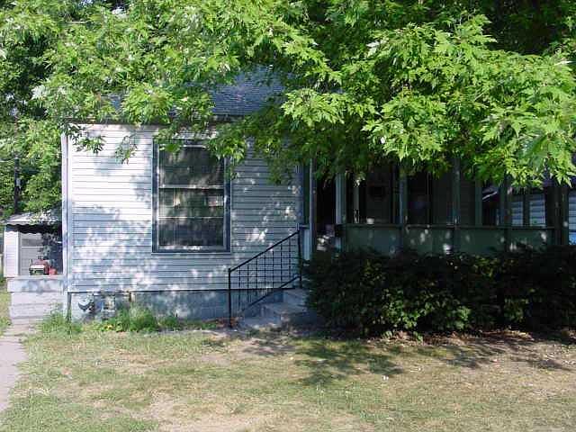 1st image of 5130 N Primrose Ave