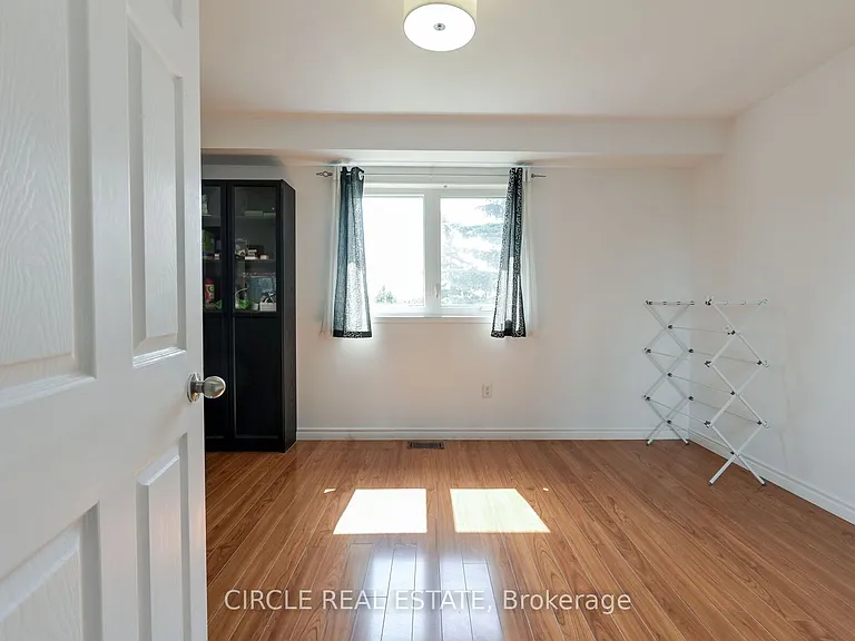 20 Spadina Rd #20 — Photo 21