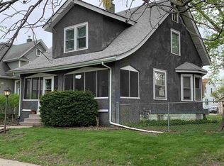 2803 Sheridan St, Davenport, IA 52803