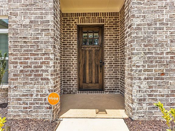 5th image of 1693 Pebble Creek Dr