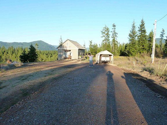 5th image of 33290 N Walking Horse Ln