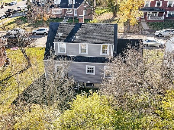 3rd image of 26 Woodruff Ct