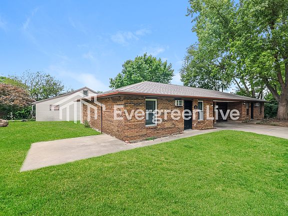 2nd image of 217 Euclid Ave