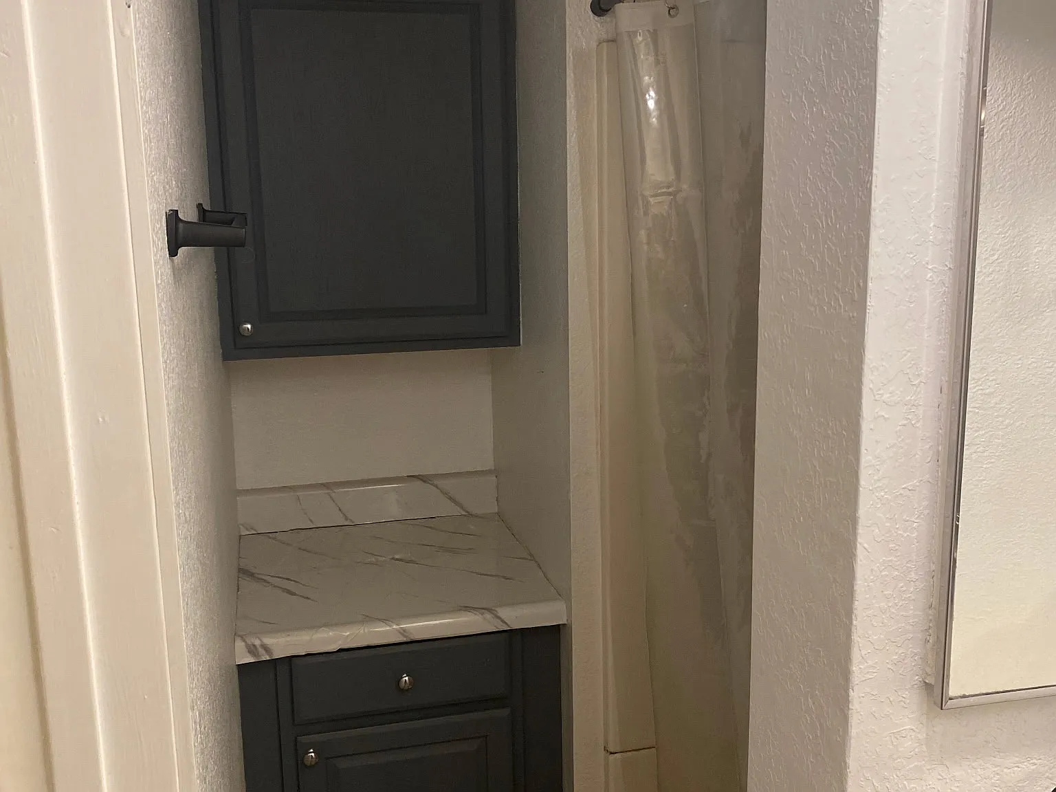 Studio, 275 sqft, $575 — Photo 3
