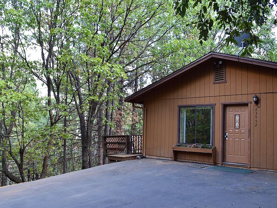 1st image of 23954 Oxbow Ln S