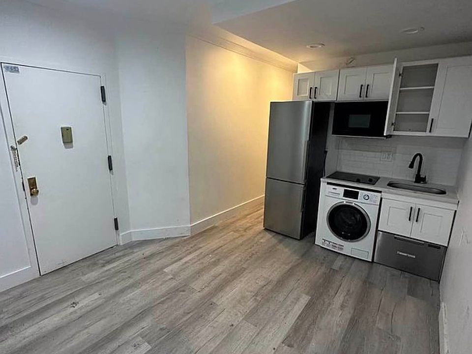 1st image of 182 Avenue A APT 1