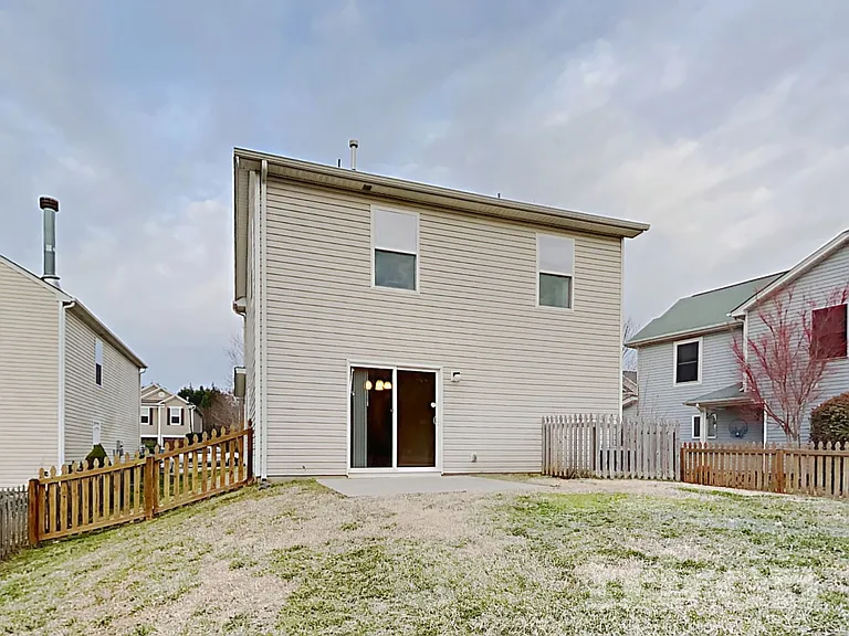 4560 Stone Mountain Dr — Photo 23