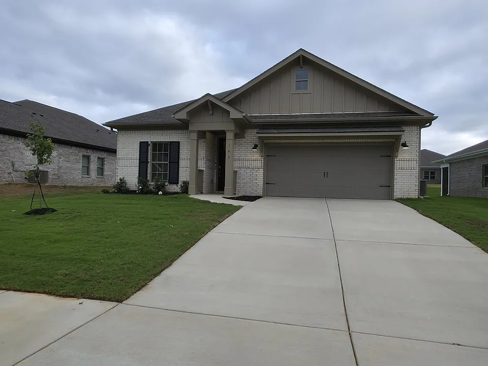 163 Clift Creek Dr
