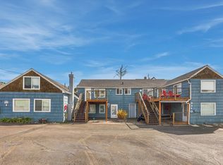 3210 SW Anchor Ave, Lincoln City, OR 97367