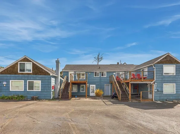 3210 SW Anchor Ave, Lincoln City, OR 97367