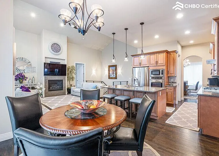 1131 S Balsam Ct — Photo 17
