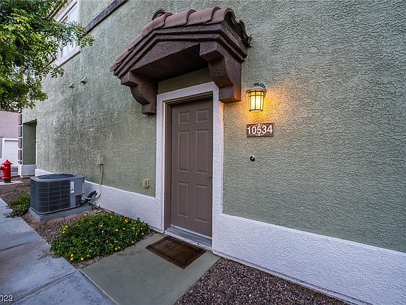 4th image of 10534 Midnight Gleam Ave