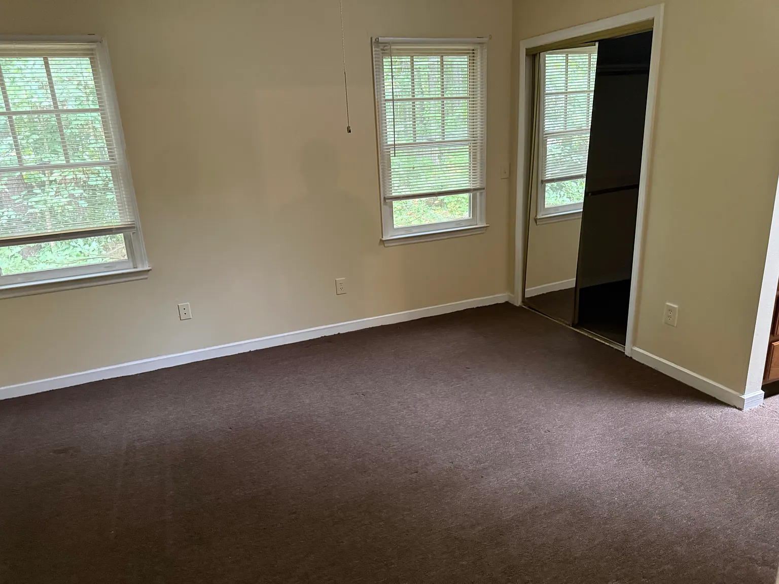 3 bed, 1250 sqft, $1,800 — Photo 4