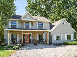 1121 Novak Rd, Grafton, OH 44044